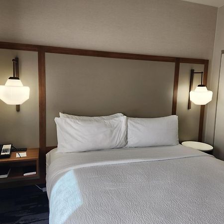 Fairfield Inn & Suites Riverside Corona/Norco Bagian luar foto